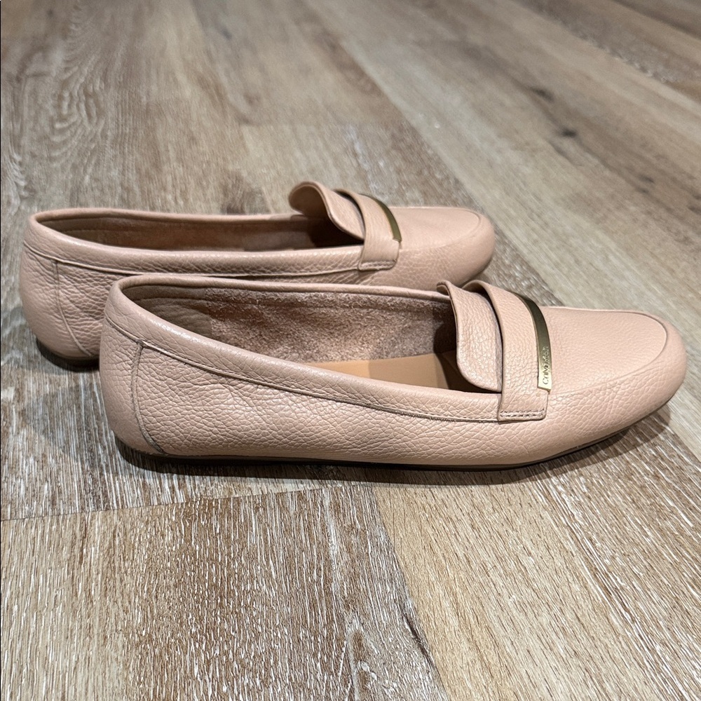 CALVIN KLEIN Women’s Liliana Tan Leather Loafer Flat Pink Shoes Size 8